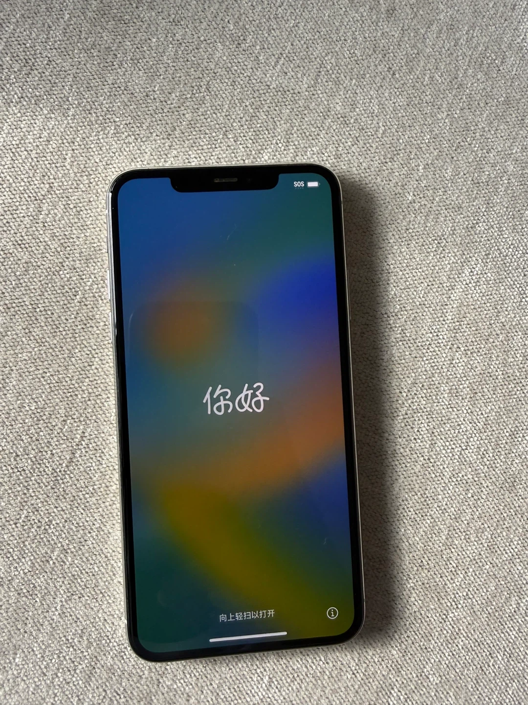 iPhone 11 Pro Max - photo 2
