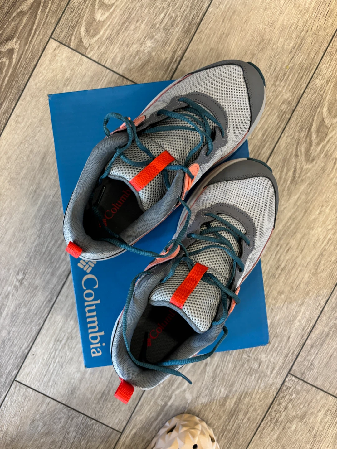 Brand New Columbia Hiking Shoes