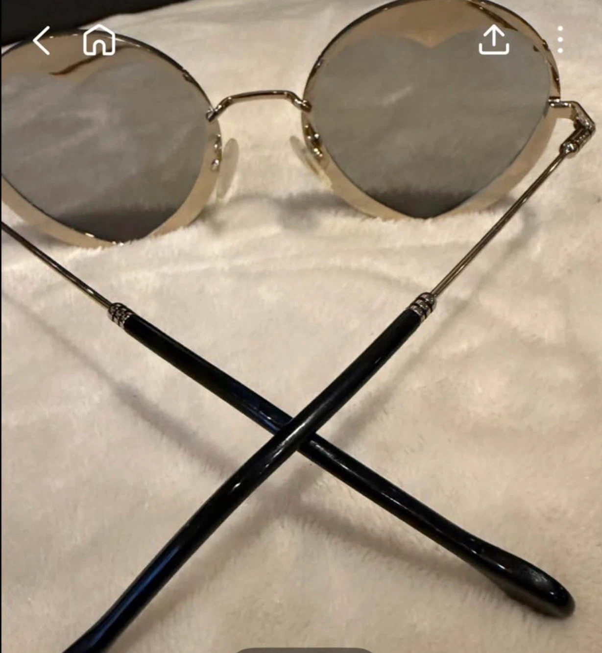 Rare Authentic Carolina Herrera Heart Shaped CH0013S sunglasses - photo 2