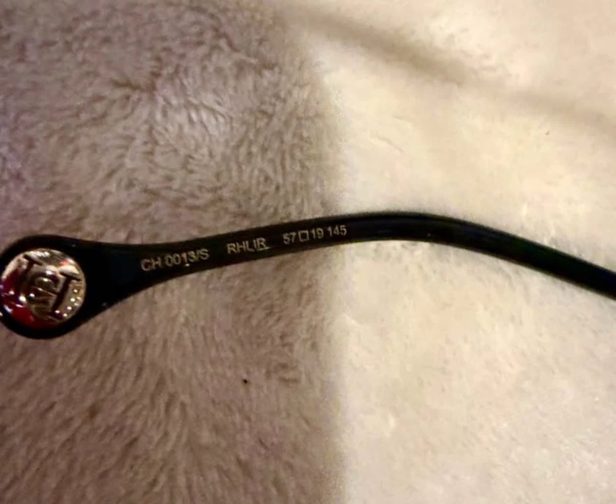 Rare Authentic Carolina Herrera Heart Shaped CH0013S sunglasses - photo 4