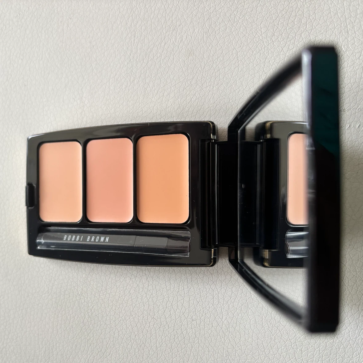 Bobbi Brown Skin Touch-Up Palette