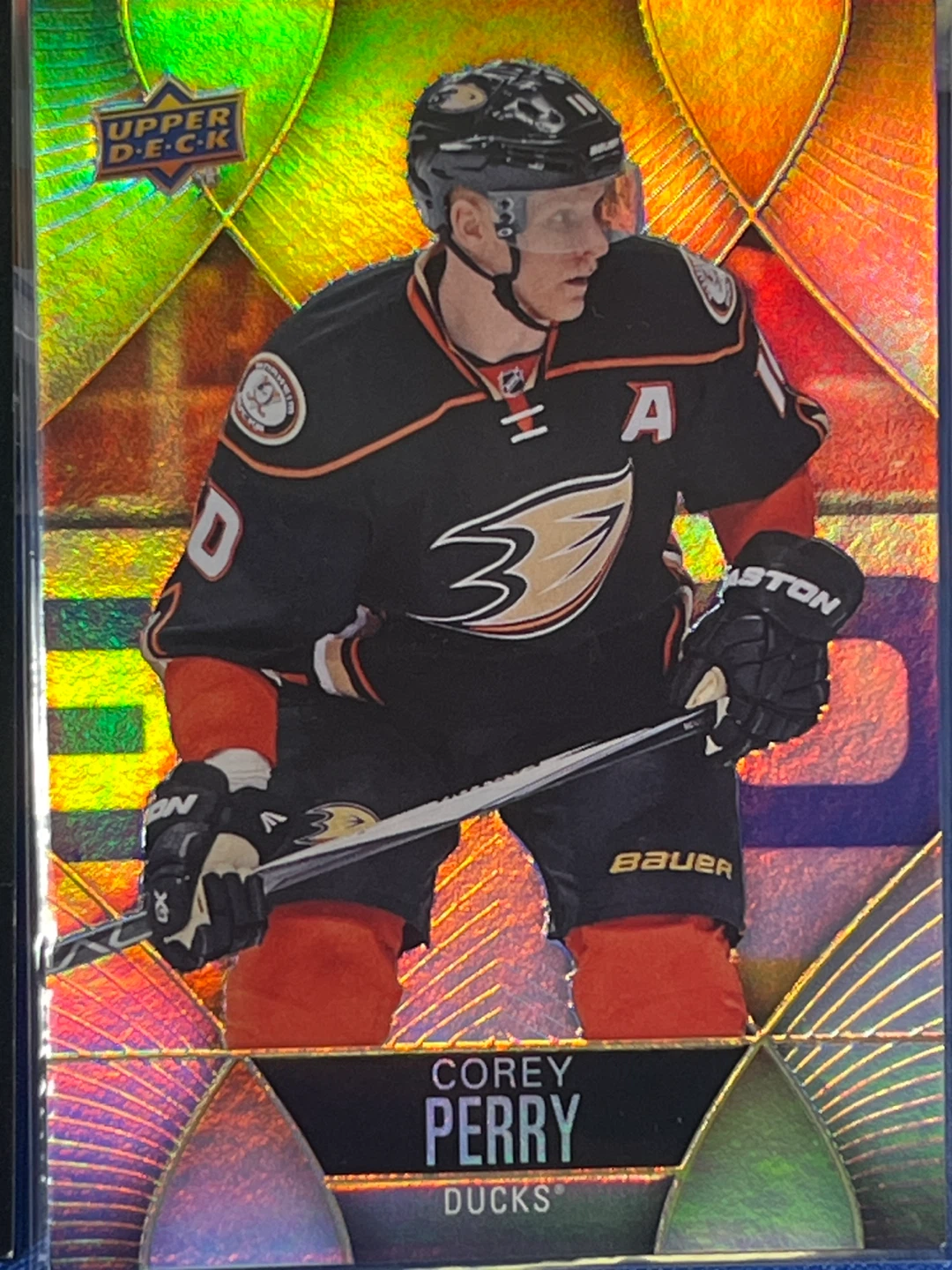 Corey Perry Anaheim Ducks Limited Edition Figure + Free Cards - photo 3