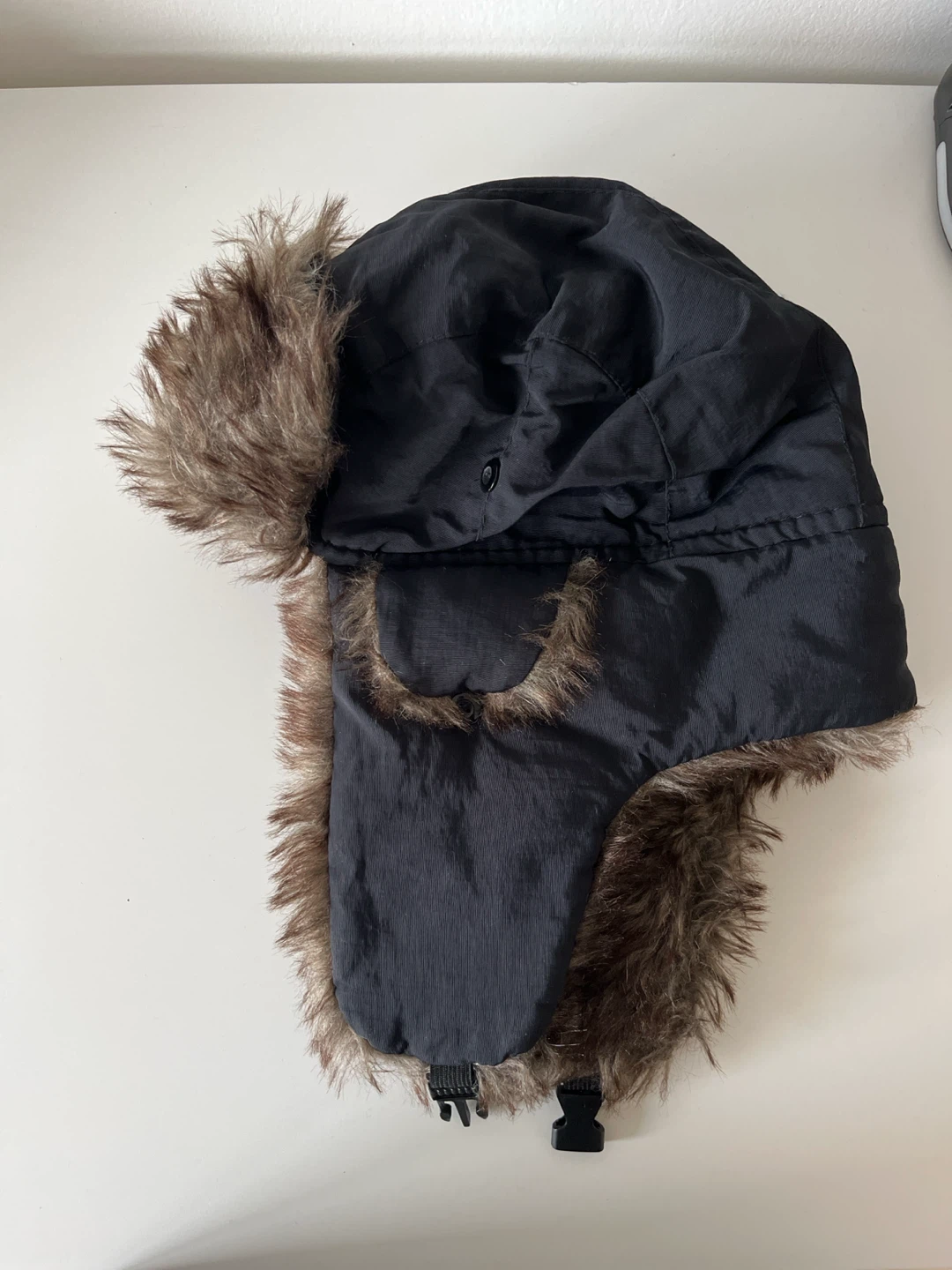 Black Ushanka Hat with Faux Fur🏈