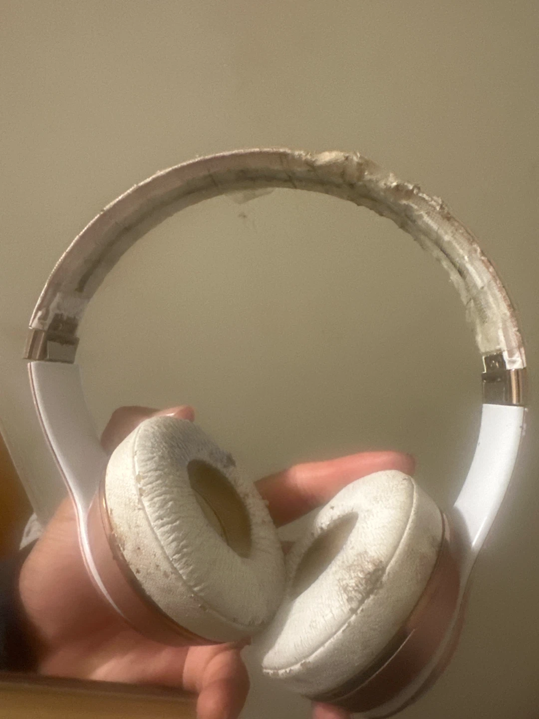 Beats Wireless Headphones Pink