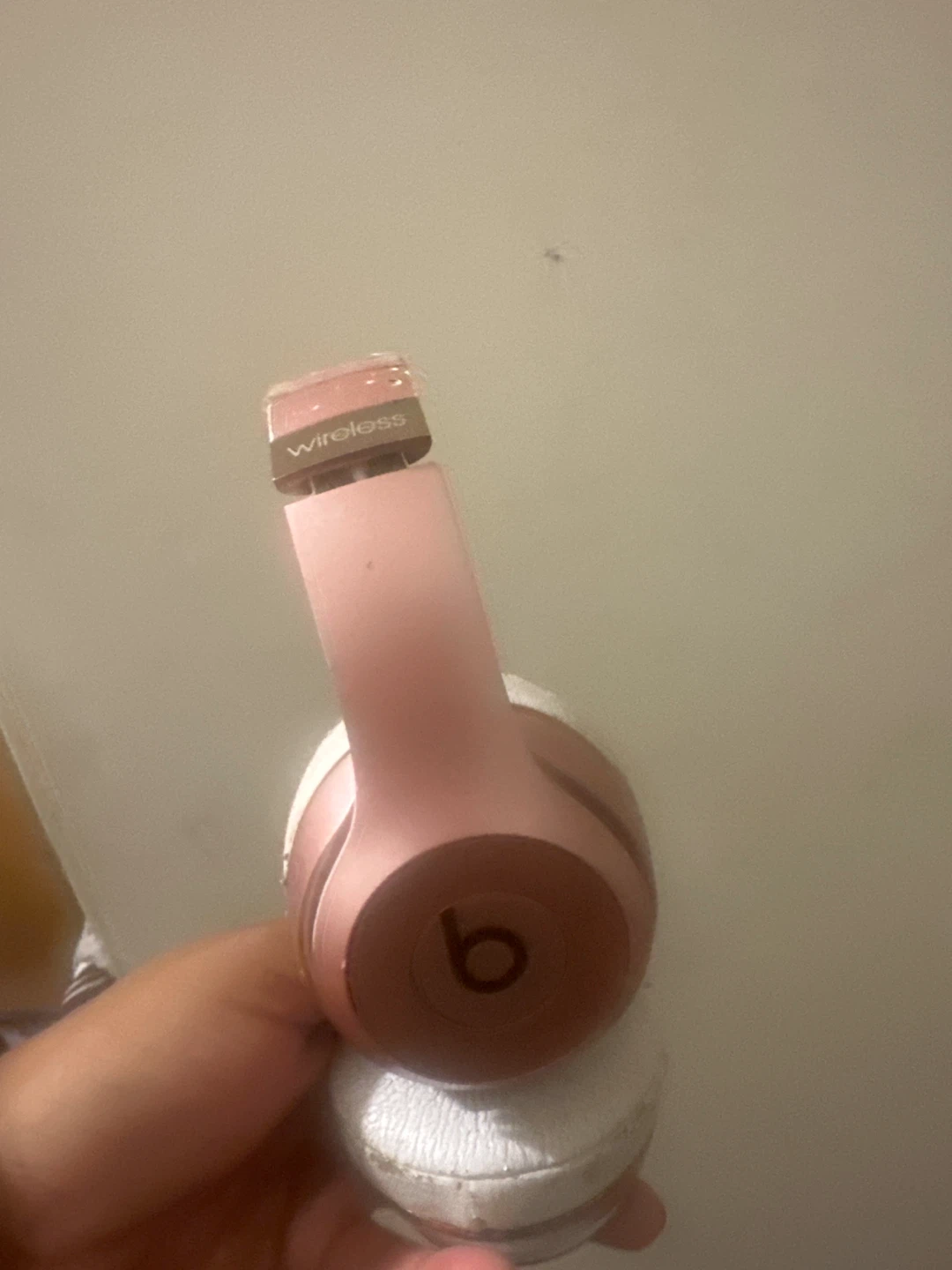 Beats Wireless Headphones Pink - photo 2