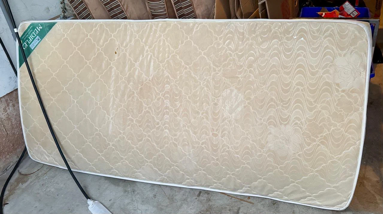 2 x twin mattress