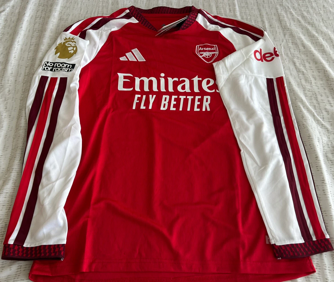26/27 Arsenal FC Long Sleeve Jerseys - Size Large