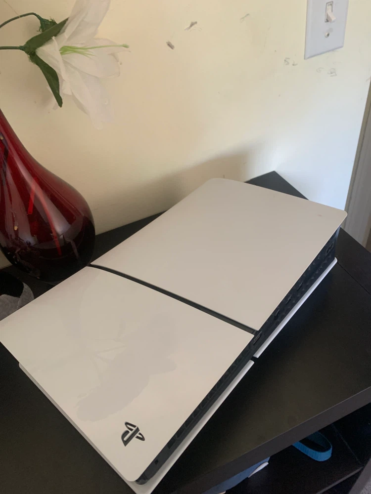 PlayStation 5 Console with Controller - photo 3