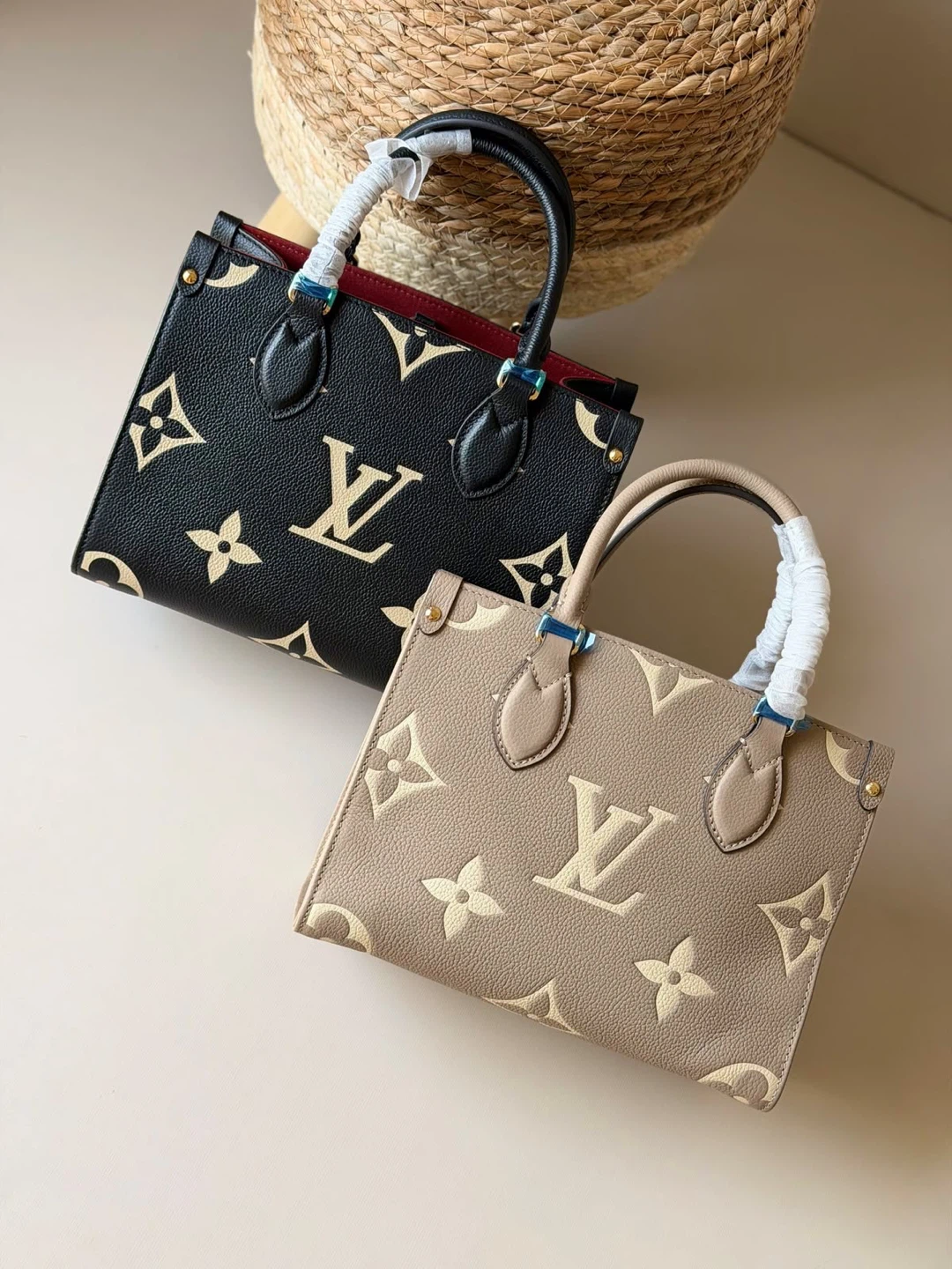 Louis Vuitton OnTheGo Tote Bag - photo 3