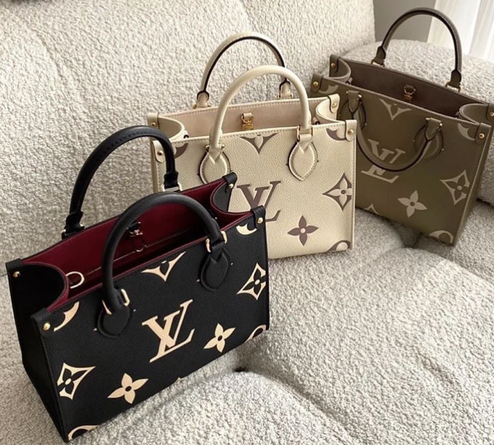 Louis Vuitton OnTheGo Tote Bag - photo 5