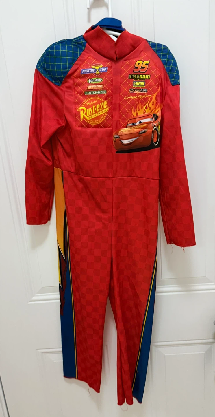 Lightning McQueen Costume age 4-6 - photo 2