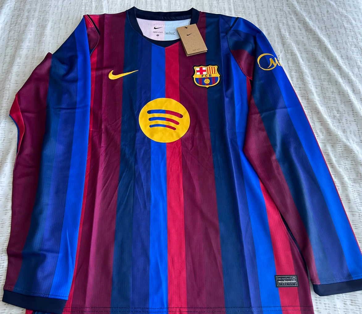 26/27 FC Barcelona Nike Long Sleeve Jersey Size L