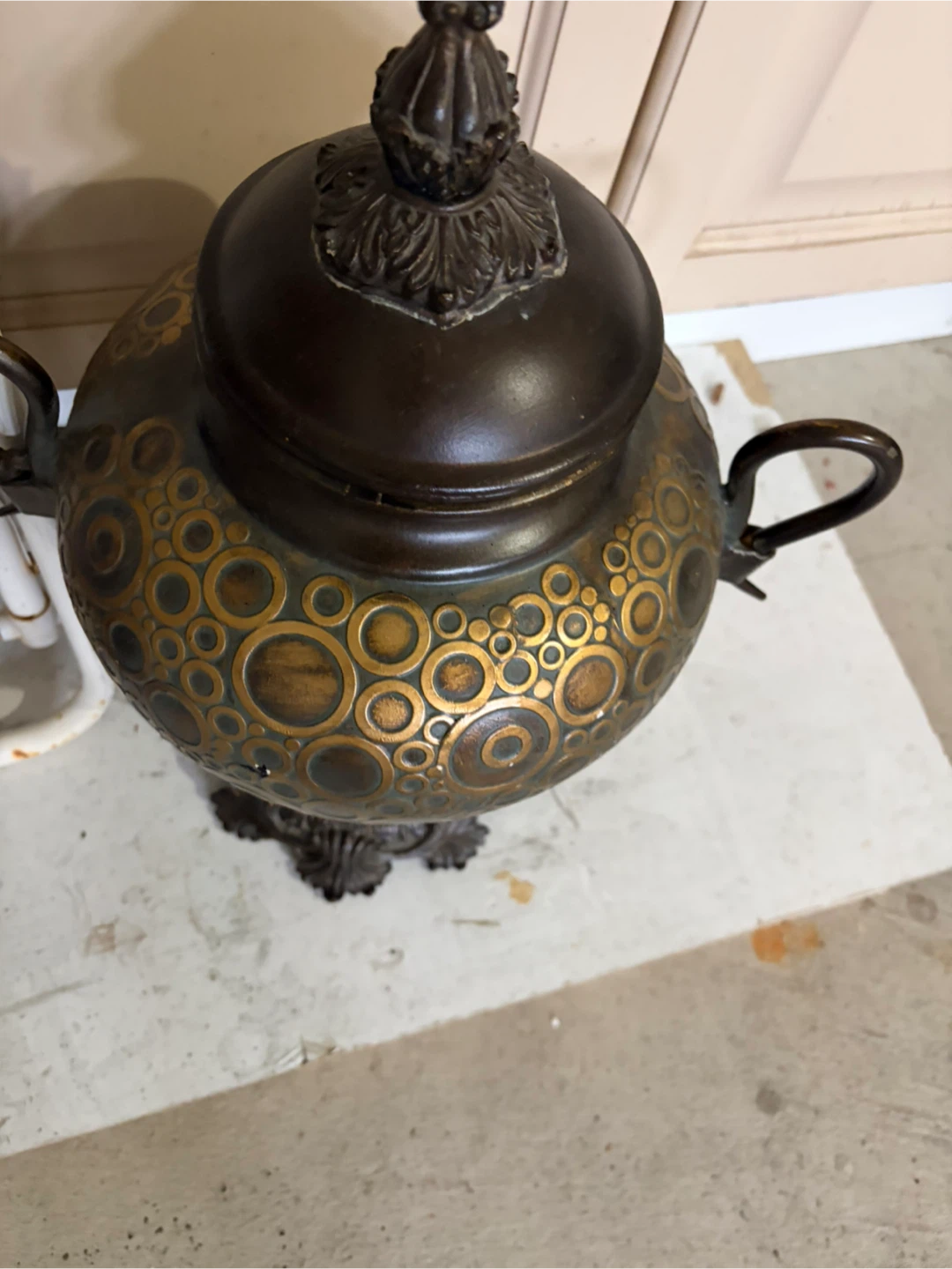 Vintage Metal Urn or Samovar - photo 2