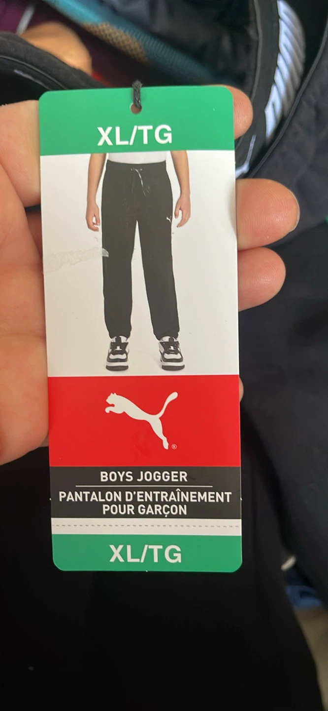 Puma Boys Joggers, Size XL (14/16)