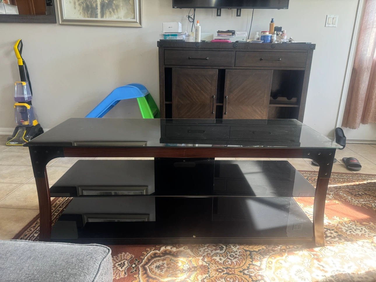 Black Glass and Wood Coffee Table - photo 2