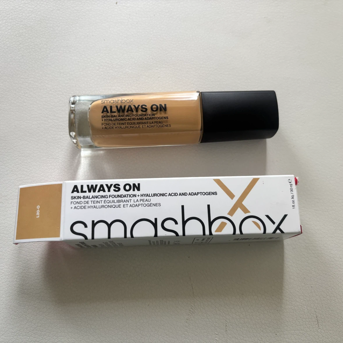 Smashbox Always On Skin-Balancing Foundation