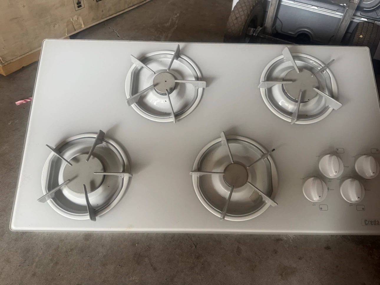 Creda 4-Burner Gas Cooktop - photo 2