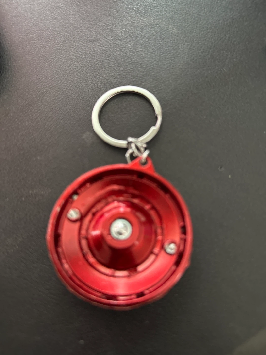 Marvel Captain America Shield Keychain 🏈 - photo 2
