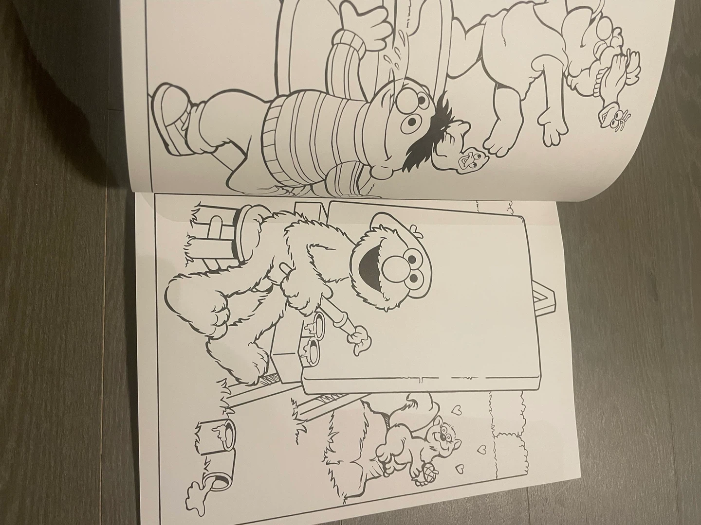 🆕 Sesame Street A Walk in the Park Activity Book 🏈 - photo 3