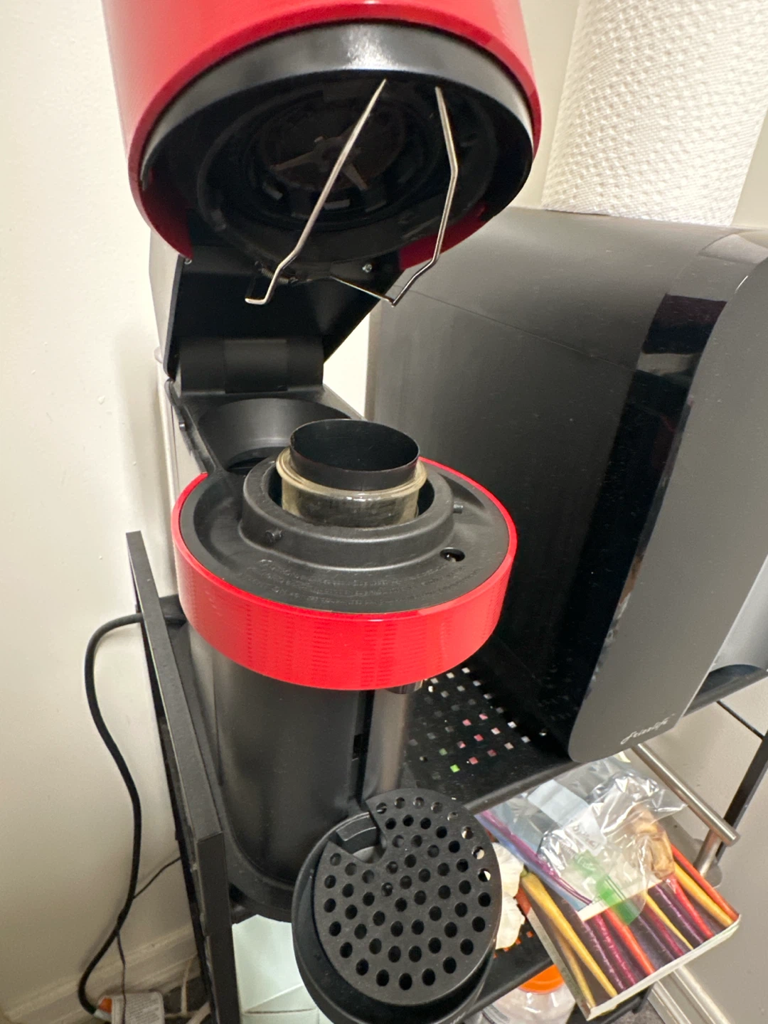 Nespresso Vertuo Coffee Maker Red - photo 2