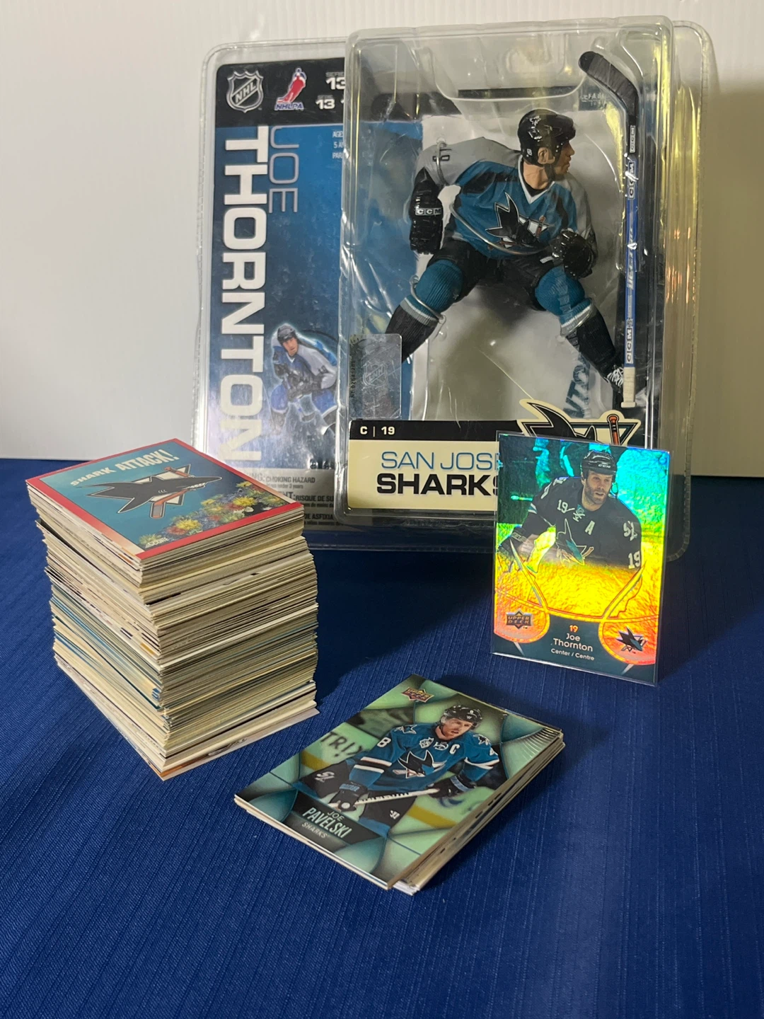 NHL Joe Thornton Figure (FREE Sharks Card Lot Included)