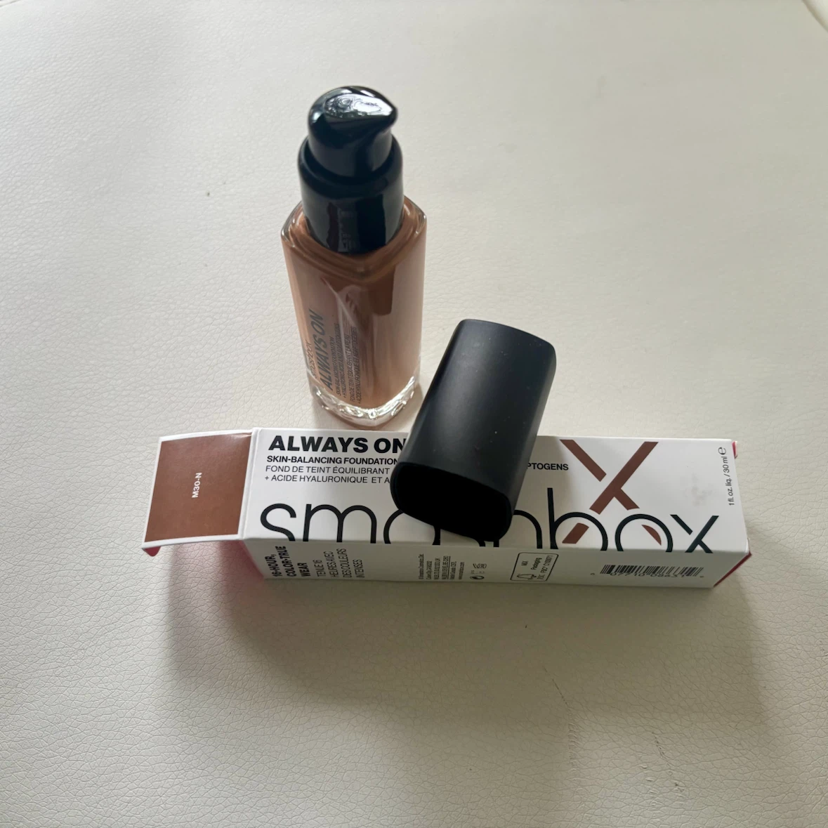 Smashbox Always On Skin-Balancing Foundation M30-N