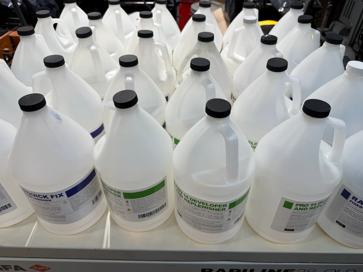 FREE Plastic 1 US Gallon Jugs - 40+ available - photo 2