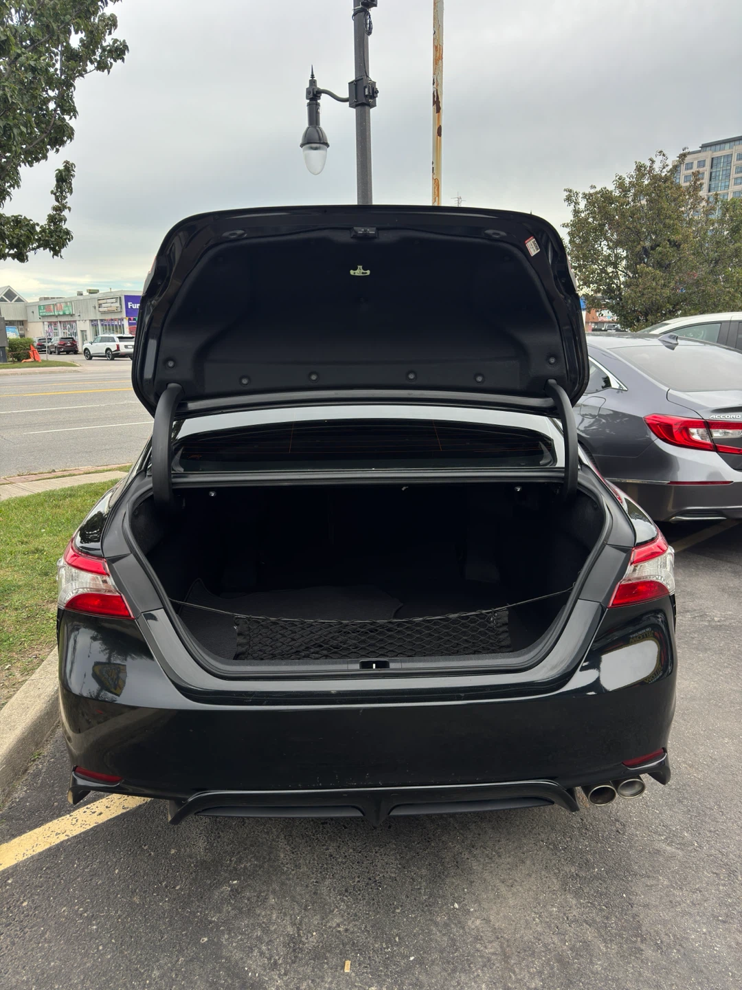 Toyota Camry SE Upgraded - photo 4