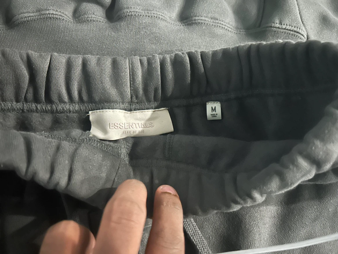 Essentials Fear of God 1977 Sweatpants - Grey - photo 2