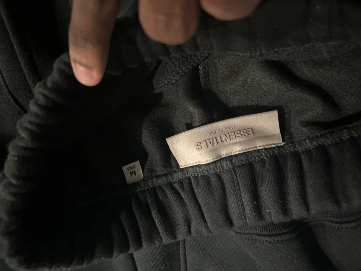 Essentials Fear of God Sweatpants Black - photo 2