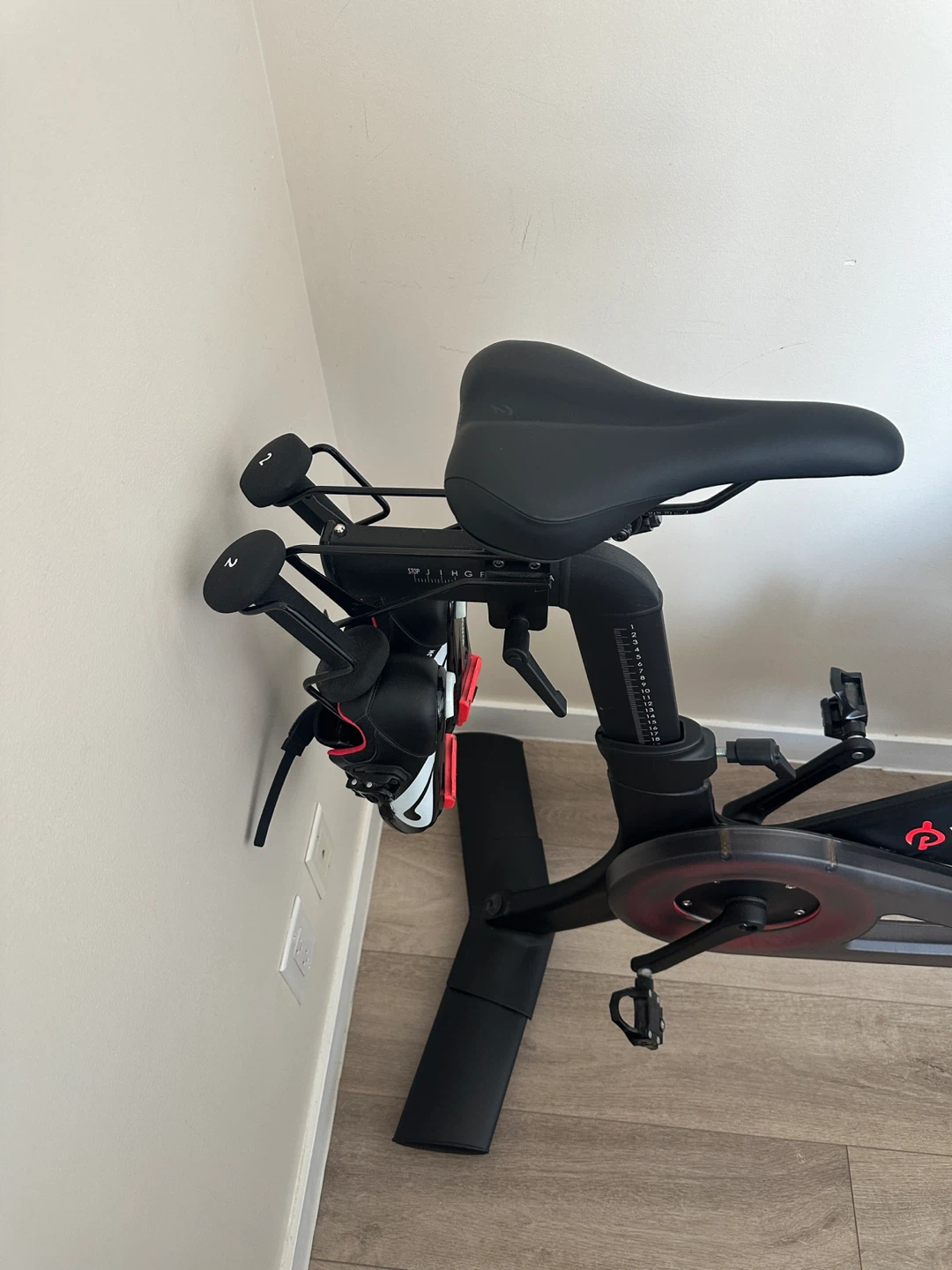 Peloton Bike - photo 5