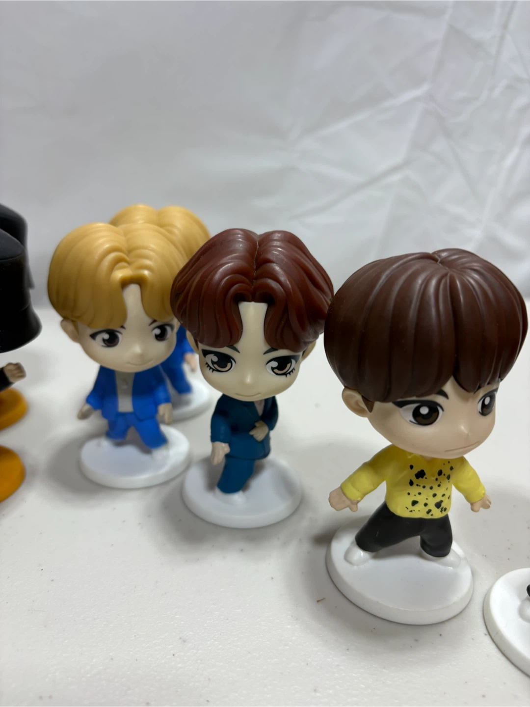 Set of 12 BTS McDonald's Figures - photo 3