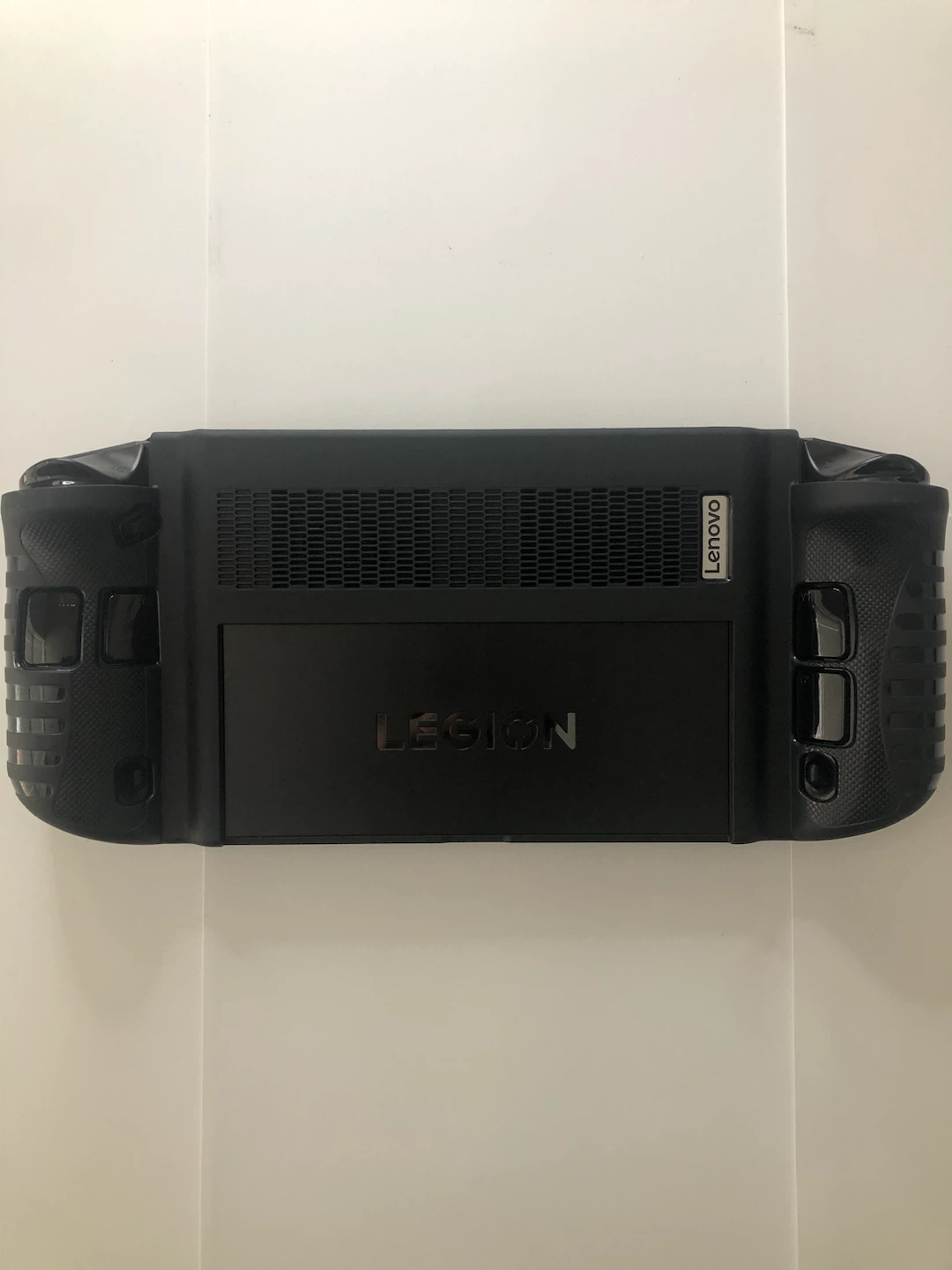 Lenovo Legion Go - photo 2