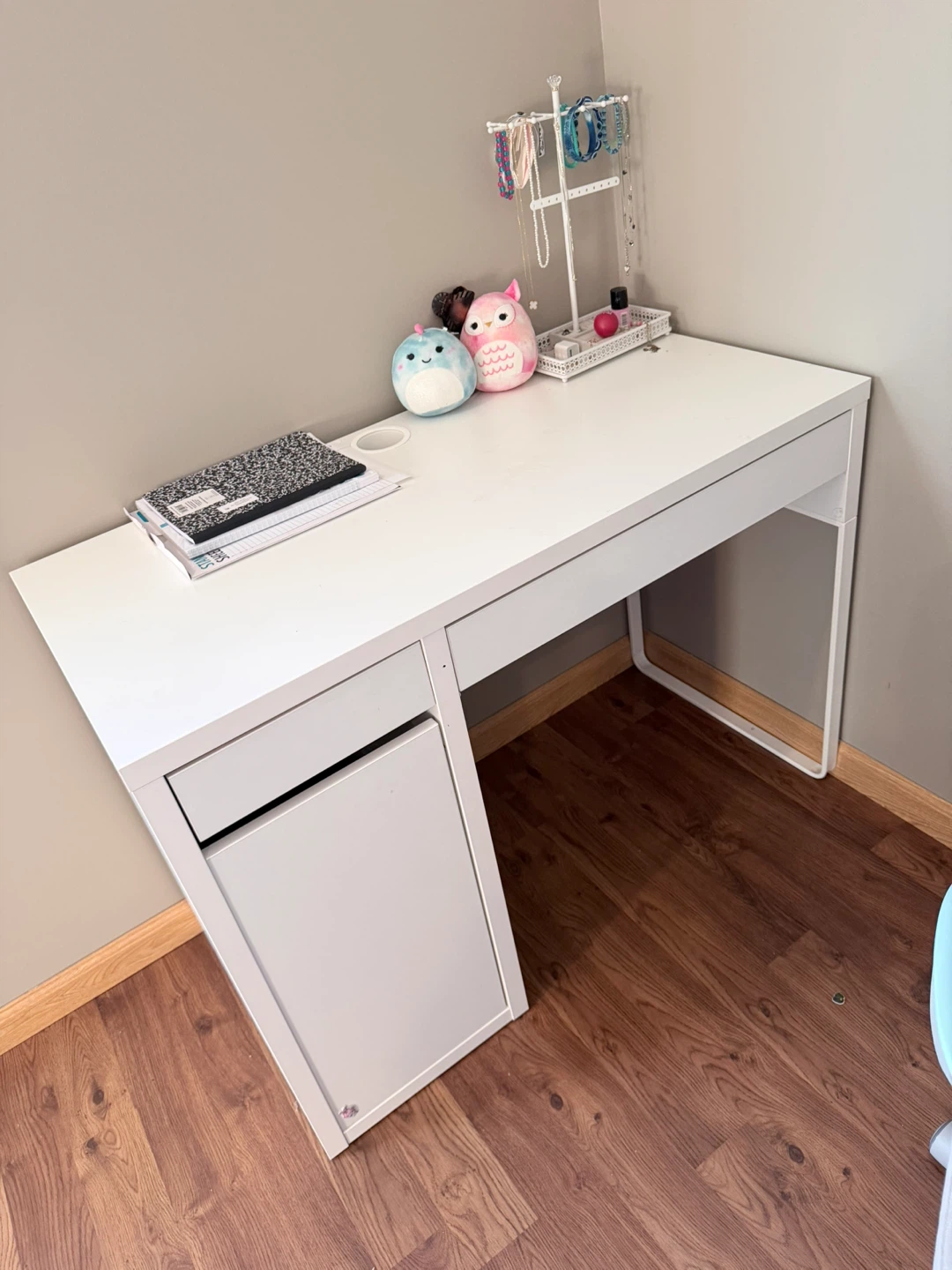 IKEA MICKE Desk, White
