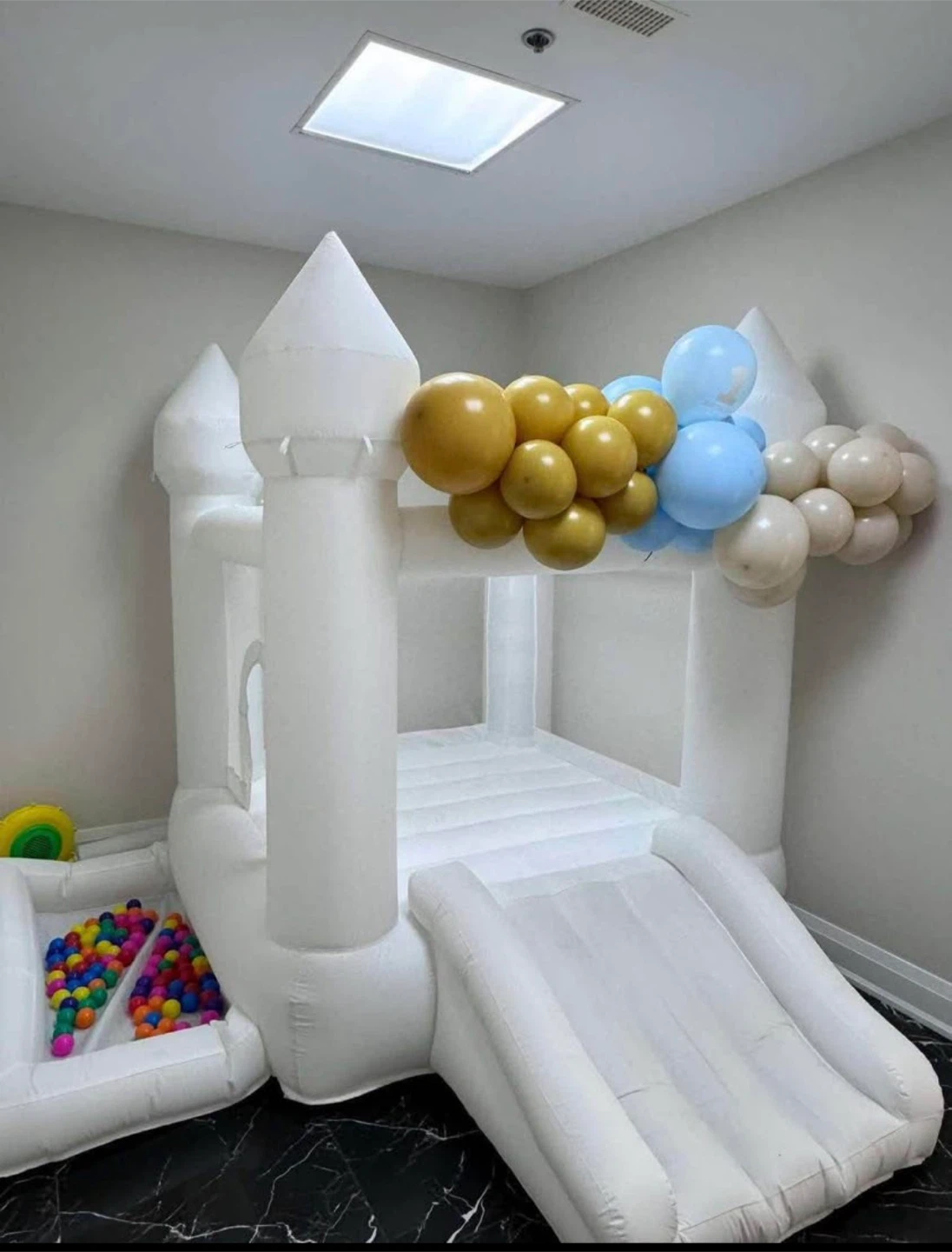 Bouncy castle for rent