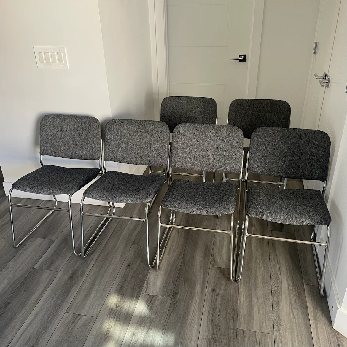 6 Stacking Chairs - photo 2