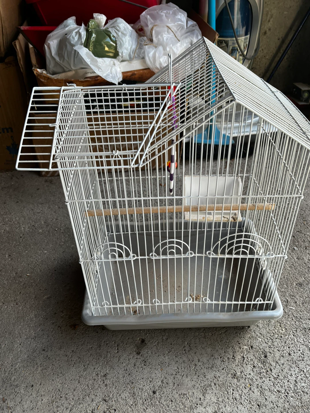 🏈White bird cage with peaked roof - photo 2