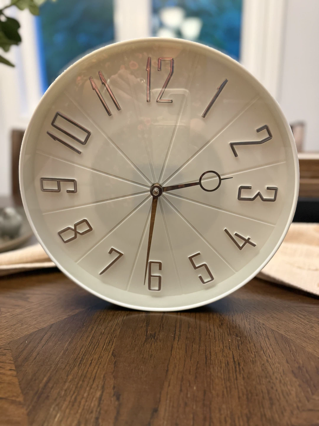 white wall clock - photo 3