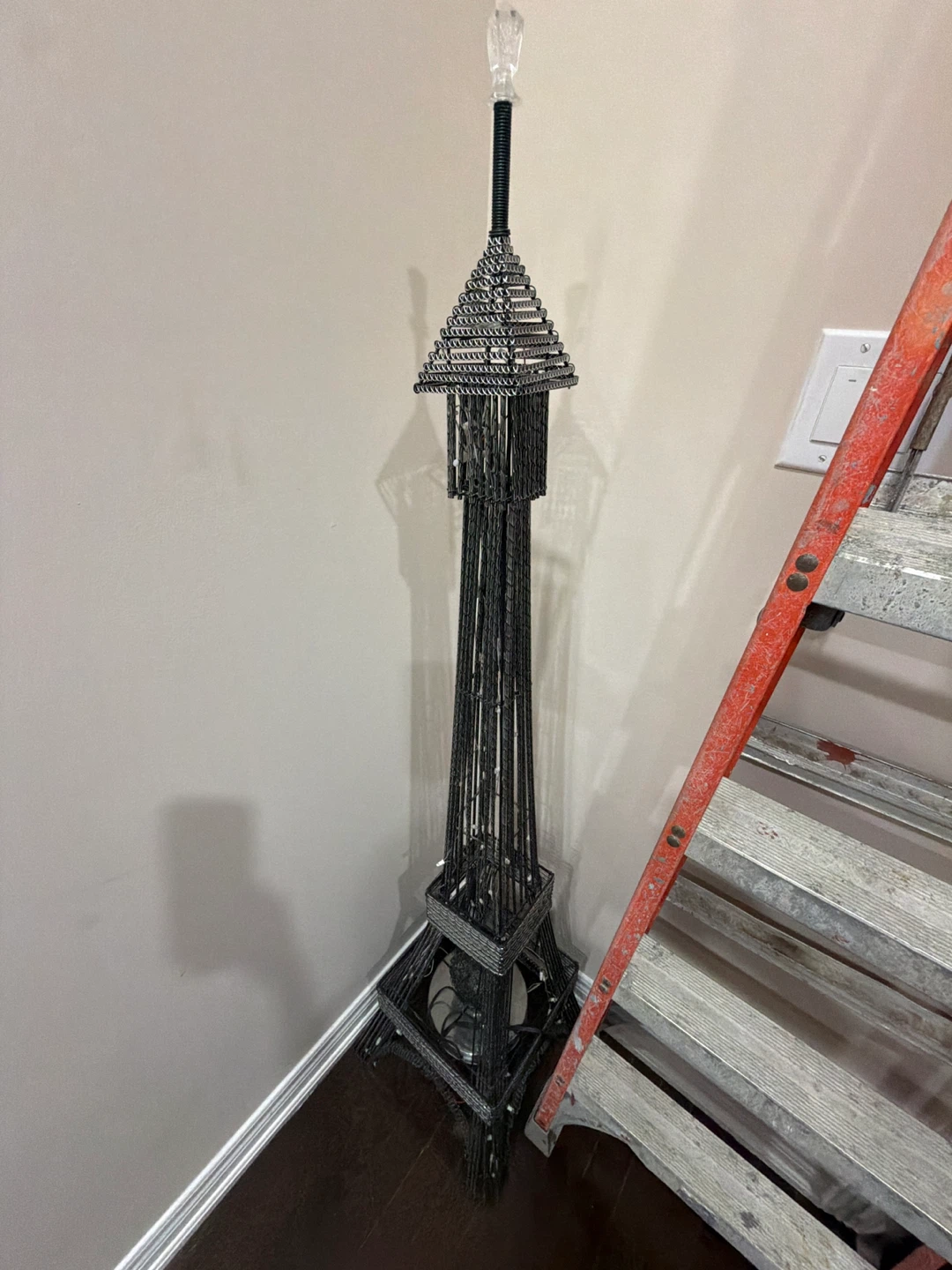 Eiffel Tower Decorative Sculpture