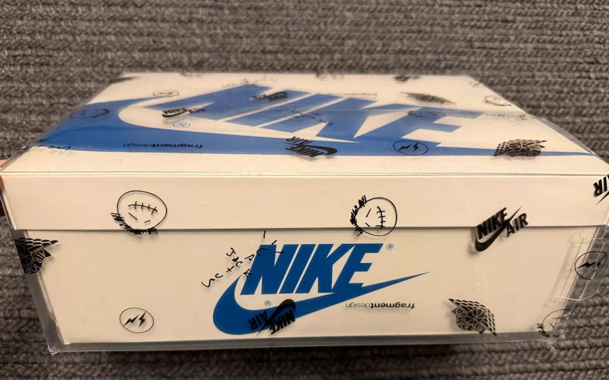 TRAVIS SCOTT x FRAGMENT x Jordan 1 - photo 3