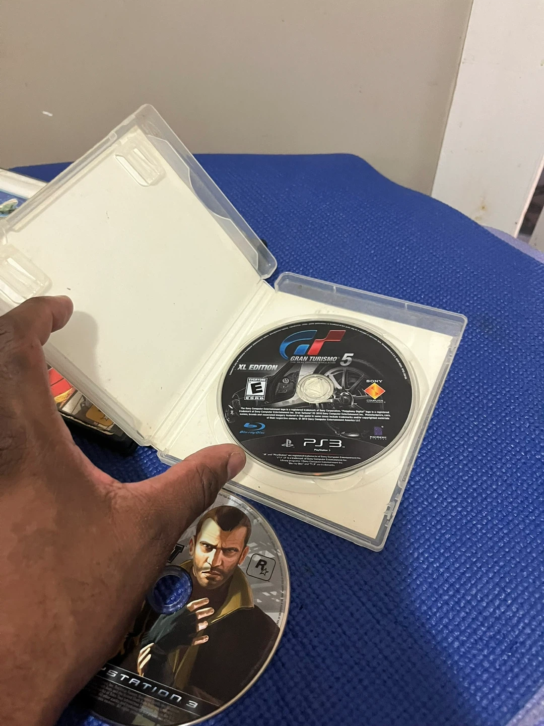 Collection of Retro and PS3 Video Games - photo 4