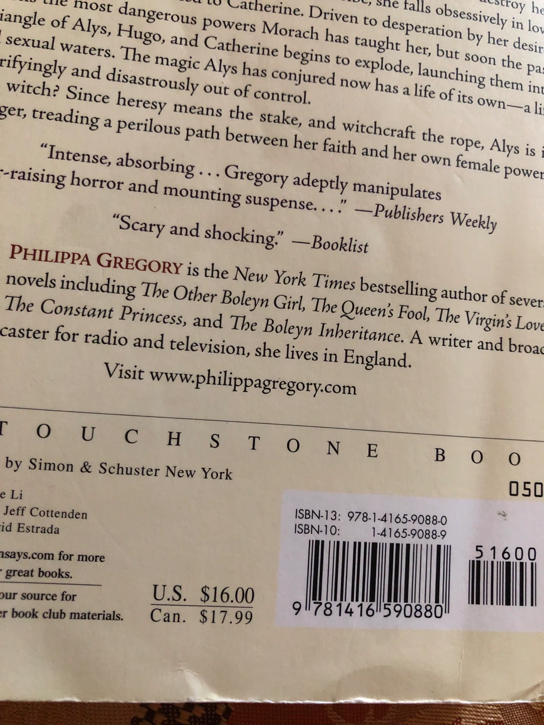 The Wise Woman by Philippa Gregory 🏈 - photo 3