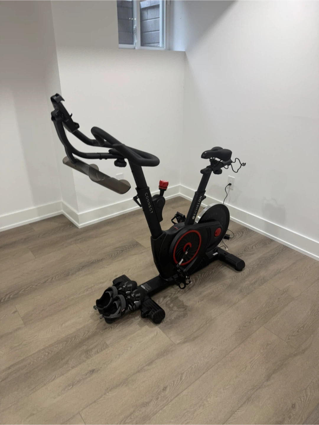 Echelon Connect Indoor Exercise Bike