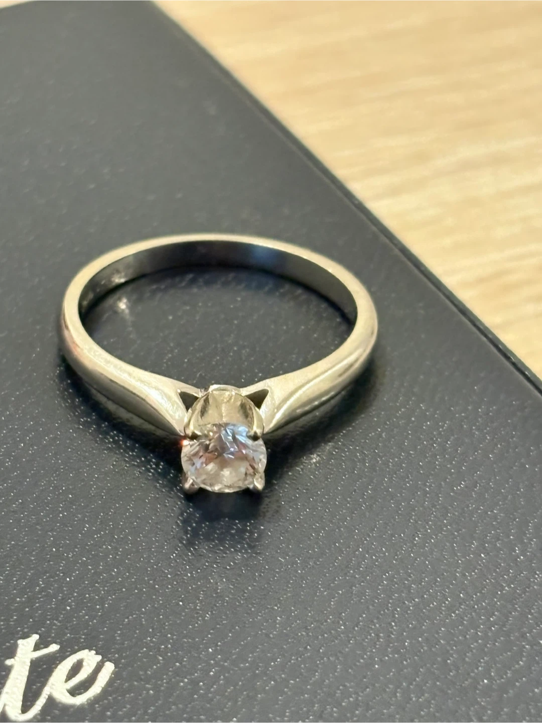 18K White Gold Engagement Ring - photo 3