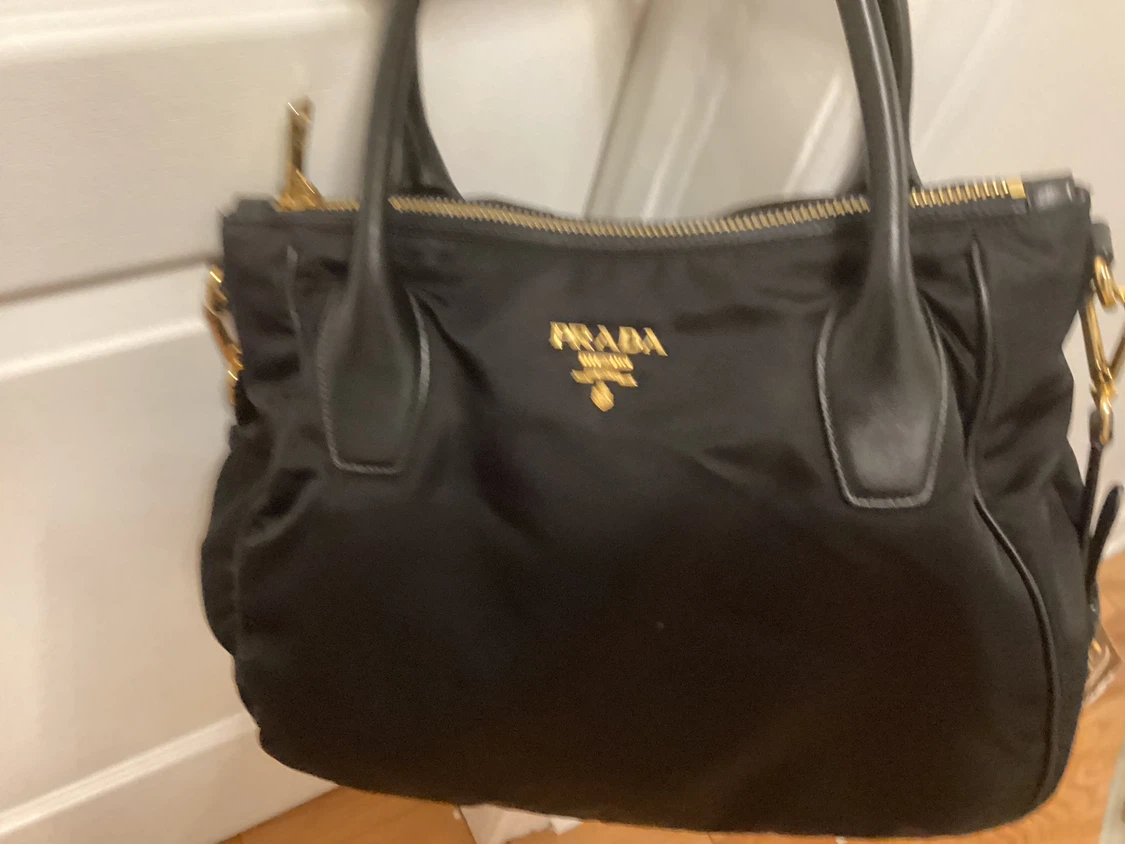 Prada Black Nylon Handbag - photo 2