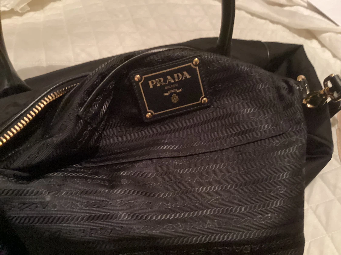 Prada Black Nylon Handbag - photo 3