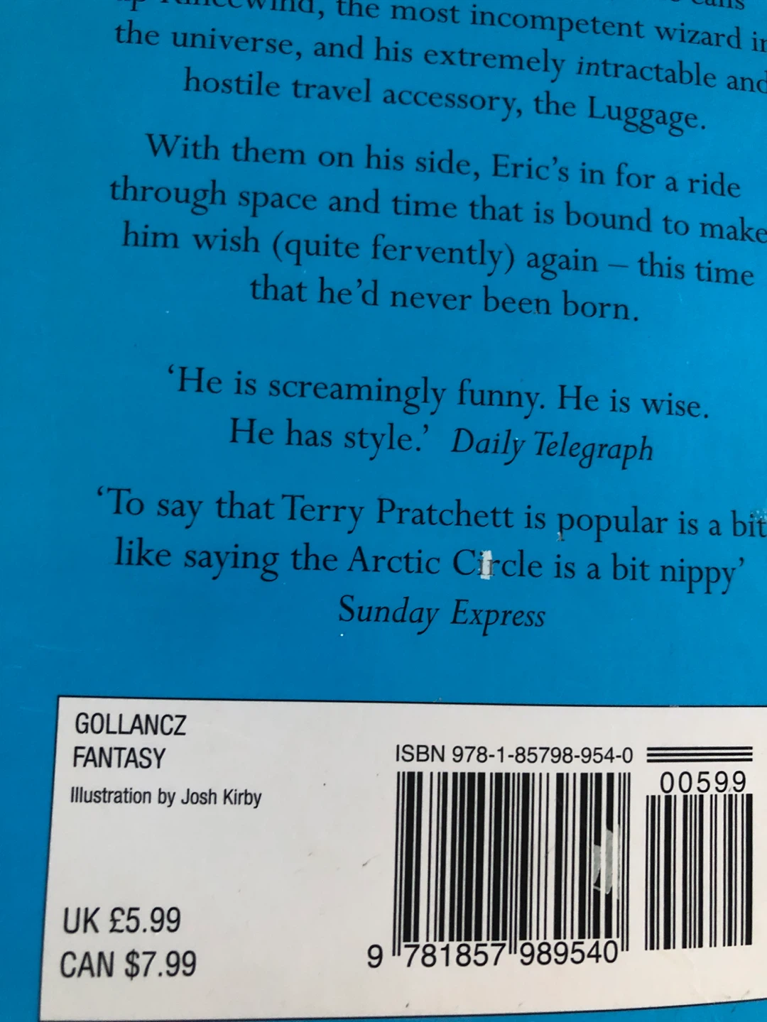 Eric by Terry Pratchett (Discworld Novel) 🏈 - photo 3