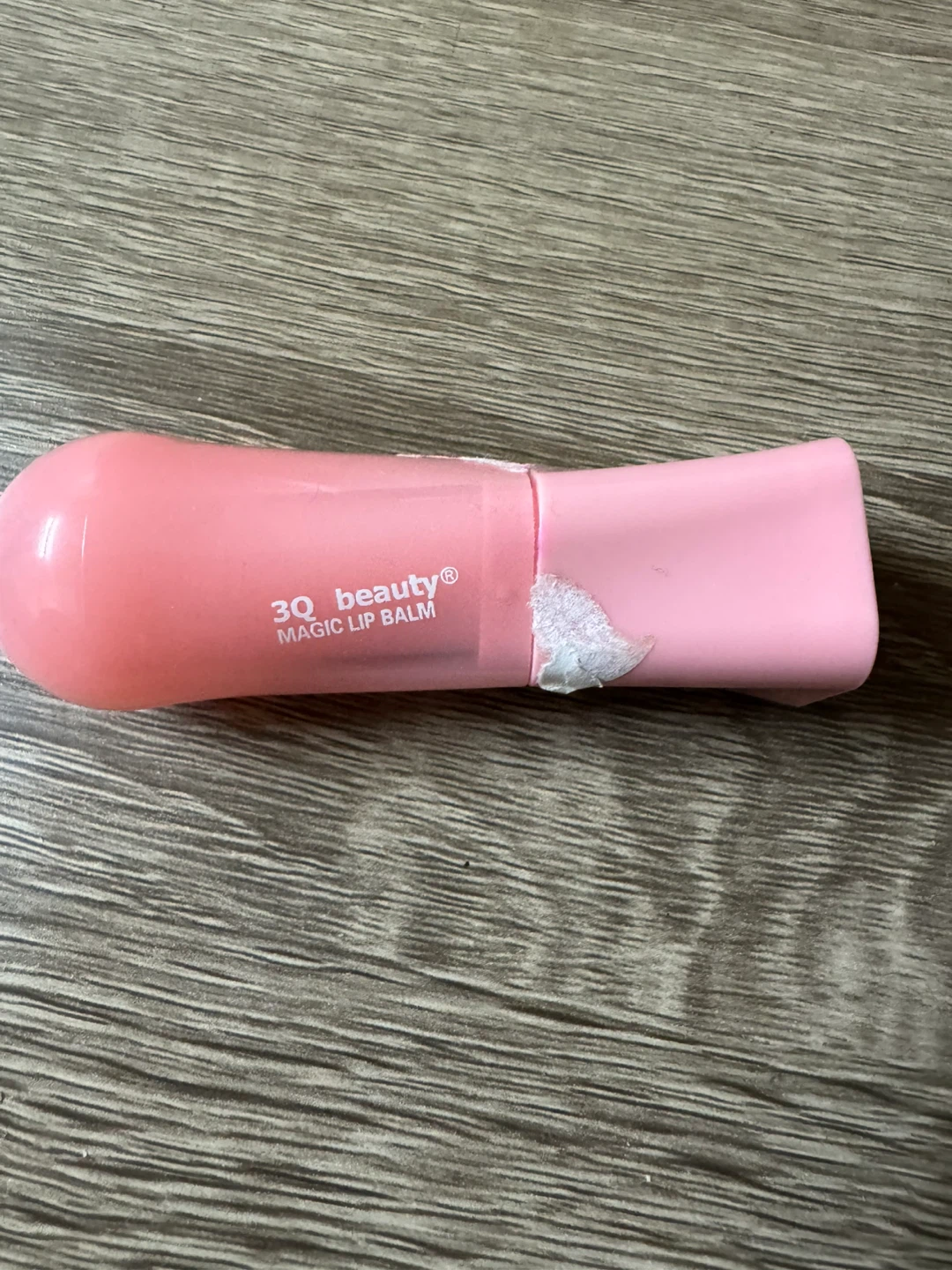 3Q Beauty Magic Lip Balm 🏈