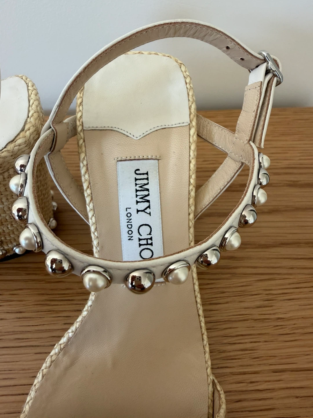 🏈Jimmy Choo Raffia and Leather Aadra Sandals - photo 4