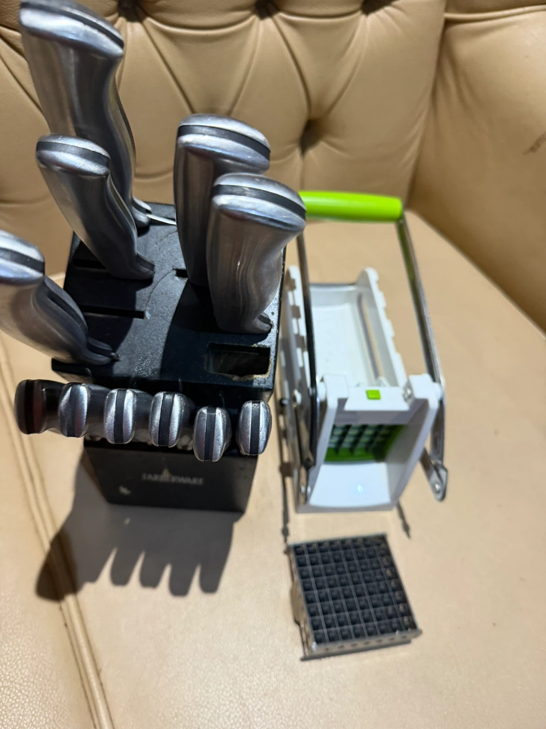 Farberware Knife Block Set and Vegetable Chopper - photo 2